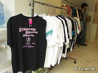 画像ギャラリー No.003のサムネイル画像 / 任天堂公認アパレルブランド「THE KING OF GAMES」の10周年を記念する展示会「KOG10(展)」が渋谷でスタート。会場で限定Tシャツを手に入れよう!