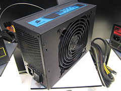画像ギャラリー No.008のサムネイル画像 / CeBIT 2008から見えてきた，ハイエンド電源ユニットのトレンド