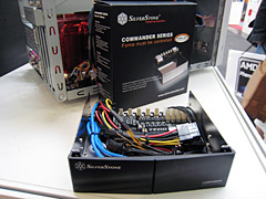 画像ギャラリー No.013のサムネイル画像 / CeBIT 2008から見えてきた，ハイエンド電源ユニットのトレンド