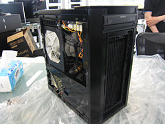 画像ギャラリー No.013のサムネイル画像 / ［COMPUTEX 2008＃04］ゲーマー向けブランド「Raven」を立ち上げるSilverStone，個性的な冷却仕様のPCケースを公開