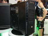画像ギャラリー No.012のサムネイル画像 / ［COMPUTEX 2008＃26］ゲーマー向けPCケースは「見た目より機能」の時代へ？