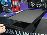 画像ギャラリー No.031のサムネイル画像 / ［COMPUTEX 2008＃26］ゲーマー向けPCケースは「見た目より機能」の時代へ？