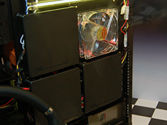 画像ギャラリー No.036のサムネイル画像 / ［COMPUTEX 2008＃26］ゲーマー向けPCケースは「見た目より機能」の時代へ？