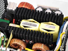 画像ギャラリー No.003のサムネイル画像 / ENERMAX製の80 PLUS Silver認証済み950W＆1050W電源が発売