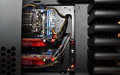 画像ギャラリー No.004のサムネイル画像 / ［COMPUTEX］熱源を完全分離。Thermaltake，創業10周年記念のゲーマー向けハイエンドケース「Level 10」を発表