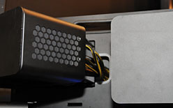 画像ギャラリー No.005のサムネイル画像 / ［COMPUTEX］熱源を完全分離。Thermaltake，創業10周年記念のゲーマー向けハイエンドケース「Level 10」を発表