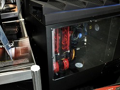 画像ギャラリー No.006のサムネイル画像 / ［COMPUTEX］SilverStone，ゲーマー向けPCケース「Raven」の第3弾に，フラグシップ＆“米びつ”PCケースを公開