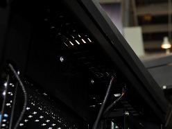 画像ギャラリー No.010のサムネイル画像 / ［COMPUTEX］SilverStone，ゲーマー向けPCケース「Raven」の第3弾に，フラグシップ＆“米びつ”PCケースを公開
