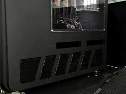 画像ギャラリー No.017のサムネイル画像 / ［COMPUTEX］SilverStone，ゲーマー向けPCケース「Raven」の第3弾に，フラグシップ＆“米びつ”PCケースを公開