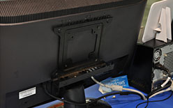 画像ギャラリー No.039のサムネイル画像 / ［COMPUTEX］ワイヤレスディスプレイ，超ハイエンドシステム，スピーカー，変わり種グラフィックスカードなどなど