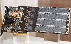 画像ギャラリー No.008のサムネイル画像 / ［COMPUTEX］OCZ，プラットフォームもOSも問わないSSD＋HDDのハイブリッド製品「Revo Hybrid」を発表