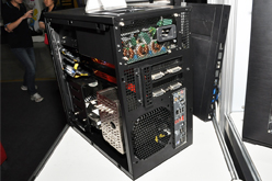 画像ギャラリー No.033のサムネイル画像 / ［COMPUTEX］SilverStoneは今年もPCケースの新作を大量展示。2スロット仕様のカード×6を搭載可能な大型タワーや，拡張性重視のデスクトップなど