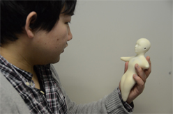 画像ギャラリー No.008のサムネイル画像 / ［SIGGRAPH］これこそ真の“アンドロイド”な携帯電話!? 最先端技術が集結の「Emerging Technologies」展示セクションレポート（1）