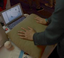 画像ギャラリー No.018のサムネイル画像 / ［SIGGRAPH］「Emerging Technologies」展示セクションレポート（4） iOS対応の3Dスキャナや“未来のベイブレード!?”などが登場