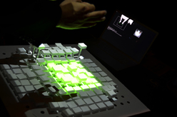 画像ギャラリー No.030のサムネイル画像 / ［SIGGRAPH］「Emerging Technologies」展示セクションレポート（4） iOS対応の3Dスキャナや“未来のベイブレード!?”などが登場