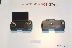 画像ギャラリー No.001のサムネイル画像 / 発売日は12月10日。ニンテンドー3DSの“拡張スライドパッド”はスライドパッド以外にボタンも増える。「モンハン3G」以外の対応予定タイトルも明らかに