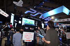 画像ギャラリー No.010のサムネイル画像 / ［TGS 2011］一般日開幕15分で全タイトル入場規制！ PS Vitaを体験するには相当な覚悟が必要だ