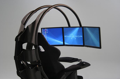 画像ギャラリー No.002のサムネイル画像 / “ディスプレイつり下げ型”のPC用チェアが秋葉原PCゲームフェスタに登場
