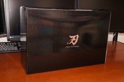 画像ギャラリー No.002のサムネイル画像 / HORIの新作アーケードスティック「ファイティングエッジ」,速報インプレッションを掲載。待望の4次予約も本日開始