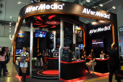 画像ギャラリー No.002のサムネイル画像 / ［COMPUTEX］AVerMedia，PCIe接続の「ゲーム実況＆録画用カード」を日本市場へ投入。PCゲーム向けとゲーム機向けの2モデル