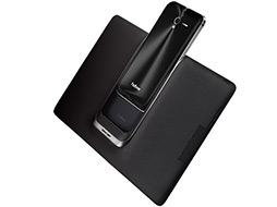 画像ギャラリー No.003のサムネイル画像 / ASUS,タブレットにもなるAndroidスマートフォン「PadFone 2」を発表。2012年内に日本国内で発売される予定