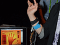 電気信号で手を自在に操る技術が登場。SIGGRAPH 2012「Emerging Technologies」展示セクションレポート（2） 