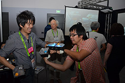 画像ギャラリー No.027のサムネイル画像 / 楽譜をスキャンしながらリアルタイムで演奏できる!? SIGGRAPH 2012「Emerging Technologies」展示セクションレポート(4)