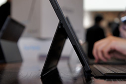 画像ギャラリー No.012のサムネイル画像 / Microsoft製のタブレット「Surface RT」が国内発売。あえてゲーマー視点での使い道を考えてみた