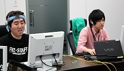 画像ギャラリー No.004のサムネイル画像 / 「FEZ」でスクウェア・エニックスとゲームポットが激突!? バリスタ情報なども飛び出したイベント「会社対抗タイニーバンクェット」レポート