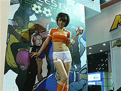 画像ギャラリー No.005のサムネイル画像 / ［G★2008＃13］ブースガールもアツかった「JC Entertainment」のブースレポート