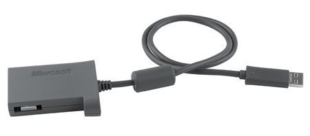 画像ギャラリー No.006のサムネイル画像 / コンパクトになり省電力化が図られた新型「Xbox 360」，日本国内では6月24日に発売。同色のアクセサリー4種も同日発売。既存モデルは値下げに