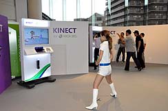 画像ギャラリー No.030のサムネイル画像 / 「Kinectの発売を機に，ファミリーを含めた広い層にXbox 360を楽しんでいただきたい」。Xbox 360の今後の展開が見えた，「Xbox 360 Media Briefing 2010」の模様を直撮りムービー付きでレポート