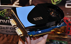 画像ギャラリー No.023のサムネイル画像 / NVIDIA,秋葉原のユーザー向けイベントで「GeForce 3D Vision」「PhysX」などをアピール