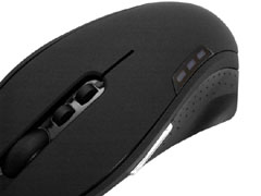 画像ギャラリー No.005のサムネイル画像 / NZXT製のゲーマー向けワイヤードマウスが日本上陸。光学センサー搭載で左右どちらの手にも対応