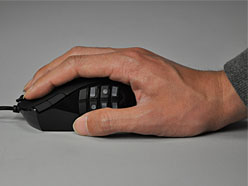 画像ギャラリー No.022のサムネイル画像 / 左サイド12ボタン仕様の“MMO専用”マウス,「Razer Naga」レビュー。本機,イロモノに非ず