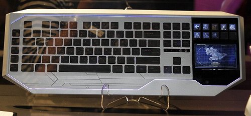 画像ギャラリー No.003のサムネイル画像 / ［E3 2011］Razerから「Star Wars: The Old Republic」とのタイアップ製品が登場。Star Wars仕様のマウスやキーボードを撮影してきた