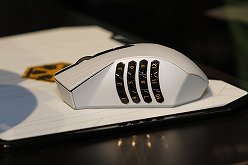 画像ギャラリー No.011のサムネイル画像 / ［E3 2011］Razerから「Star Wars: The Old Republic」とのタイアップ製品が登場。Star Wars仕様のマウスやキーボードを撮影してきた
