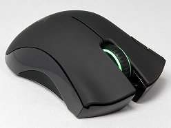 画像ギャラリー No.008のサムネイル画像 / Razerの新フラグシップモデル「Mamba 2012」をレビュー。2つのセンサーからなる「4G Dual Sensor」で追従性を強化