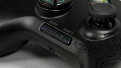 画像ギャラリー No.008のサムネイル画像 / Razerの初のゲームパッド「Razer Onza Tournament Edition」レビュー。Xbox 360純正パッドからの乗り換え候補になり得る