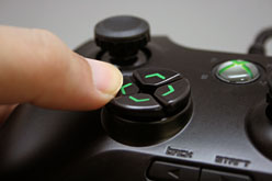 画像ギャラリー No.023のサムネイル画像 / Razerの初のゲームパッド「Razer Onza Tournament Edition」レビュー。Xbox 360純正パッドからの乗り換え候補になり得る