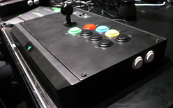 画像ギャラリー No.011のサムネイル画像 / ［TGS 2011］Razerの共同設立者「Razerguy」インタビュー。アーケードスティックとRazerそのものについて聞いてきた