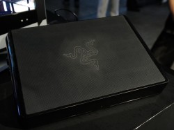 画像ギャラリー No.011のサムネイル画像 / アーケードスティックの新星,RazerのXbox 360用アーケードスティックはいかにして生まれ,どこを目指すのか。Razerの担当者に聞いてみた