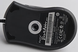 画像ギャラリー No.016のサムネイル画像 / 「Razer DeathAdder 2013」レビュー。光学センサーが変わった「だけ」じゃない最新モデルをチェックする