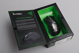 画像ギャラリー No.036のサムネイル画像 / 「Razer DeathAdder 2013」レビュー。光学センサーが変わった「だけ」じゃない最新モデルをチェックする