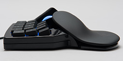 画像ギャラリー No.010のサムネイル画像 / 左手用キーパッドの新顔「Razer Orbweaver」レビュー。Razerらしいデザインに一新され，カスタマイズ性も高く