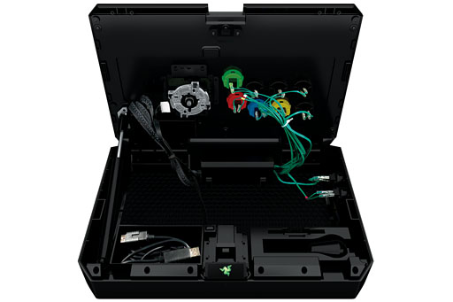 画像ギャラリー No.003のサムネイル画像 / Razerのアケコン,ついに発売。日本では18日0時に予約受付が始まり,30日に2万4800円で販売開始