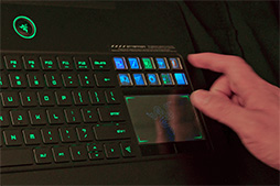 画像ギャラリー No.019のサムネイル画像 / ［COMPUTEX］AtroxのPS3版は？ Bladeの日本発売は？ Razerの新製品をチェックしつつ，CEOに気になるところを聞いてみた