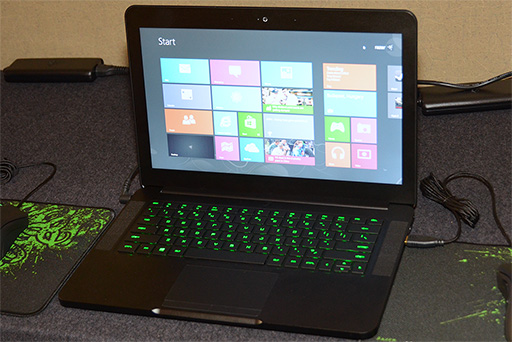 画像ギャラリー No.023のサムネイル画像 / ［COMPUTEX］AtroxのPS3版は？ Bladeの日本発売は？ Razerの新製品をチェックしつつ，CEOに気になるところを聞いてみた
