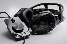 画像ギャラリー No.002のサムネイル画像 / アナログ接続のリアル7.1chサラウンドヘッドセット「Razer Tiamat 7.1」レビュー。その完成度と「使い方」を明らかにする