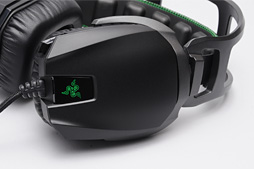 画像ギャラリー No.006のサムネイル画像 / アナログ接続のリアル7.1chサラウンドヘッドセット「Razer Tiamat 7.1」レビュー。その完成度と「使い方」を明らかにする